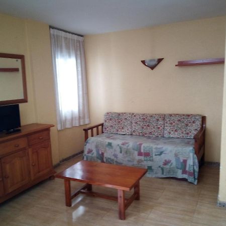 Apartaments Ar Easy Borodin Lloret de Mar Exteriör bild
