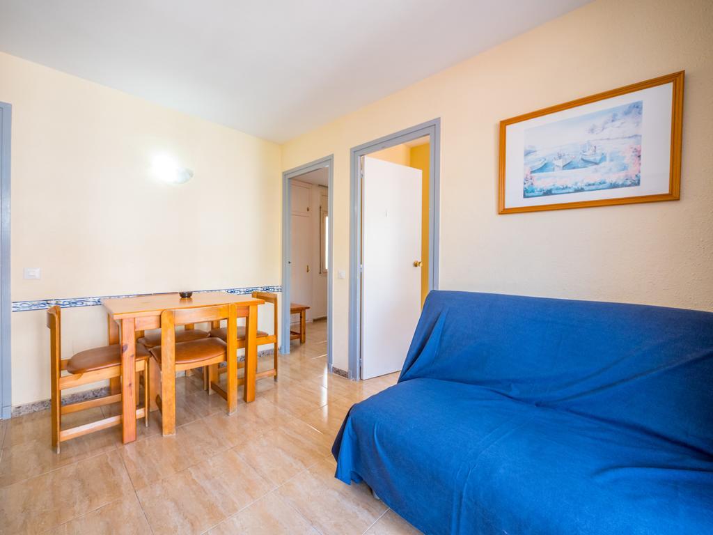 Apartaments Ar Easy Borodin Lloret de Mar Exteriör bild