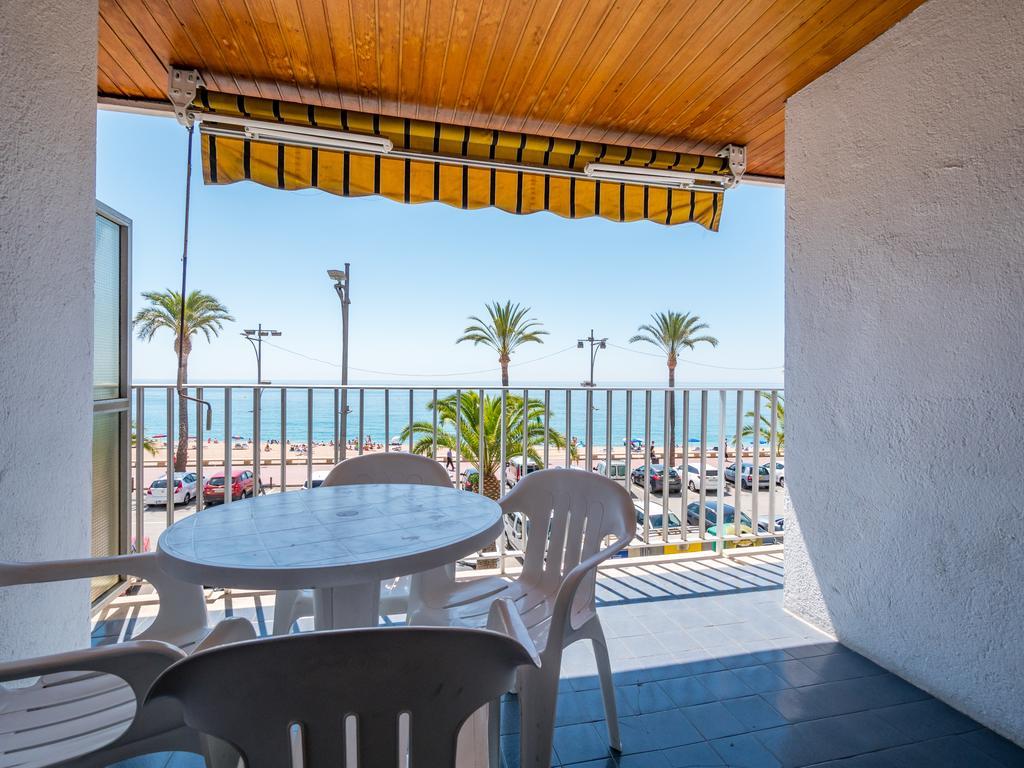 Apartaments Ar Easy Borodin Lloret de Mar Exteriör bild