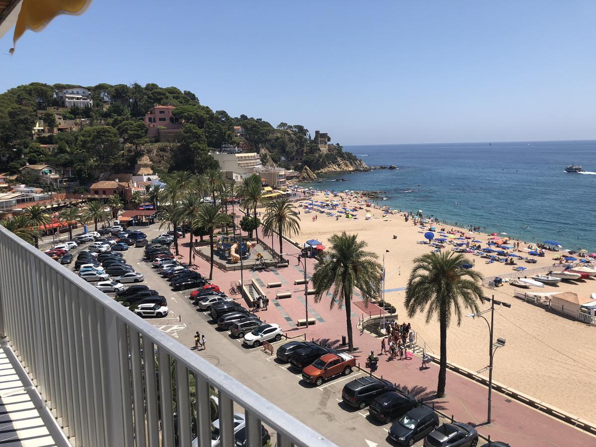 Apartaments Ar Easy Borodin Lloret de Mar Exteriör bild