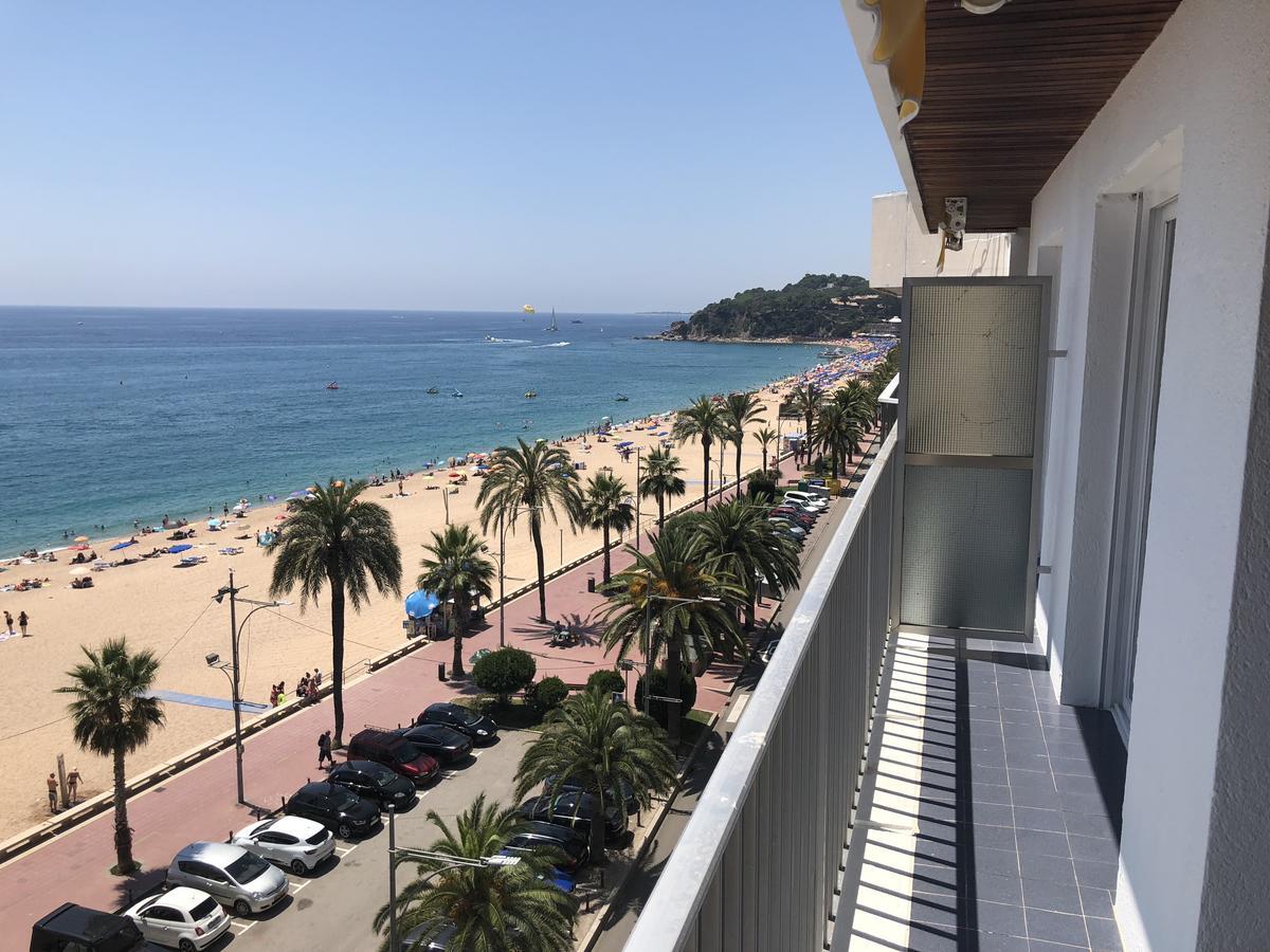 Apartaments Ar Easy Borodin Lloret de Mar Exteriör bild