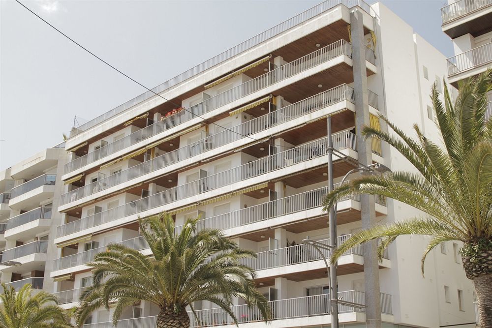 Apartaments Ar Easy Borodin Lloret de Mar Exteriör bild